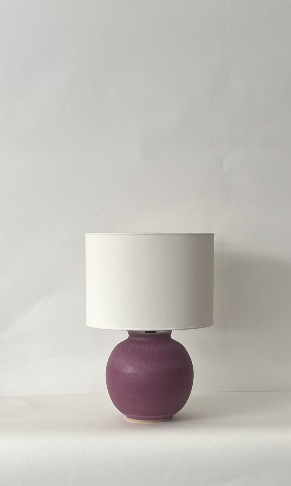 Christiane Perrochon Sphere 17 Fuschia Lamp